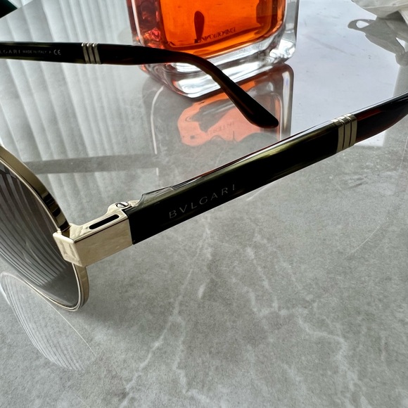 BVLGARI Aviator Sunglasses Unisex - Picture 3 of 5